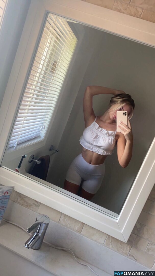 Kayla Mcgrayne / KaylaMcGraynee / https: / kaylamcgrayne Nu OnlyFans  Foto vazada #4