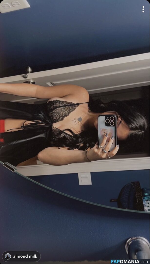 extrablush / kaylielvin Nu OnlyFans  Foto vazada #3