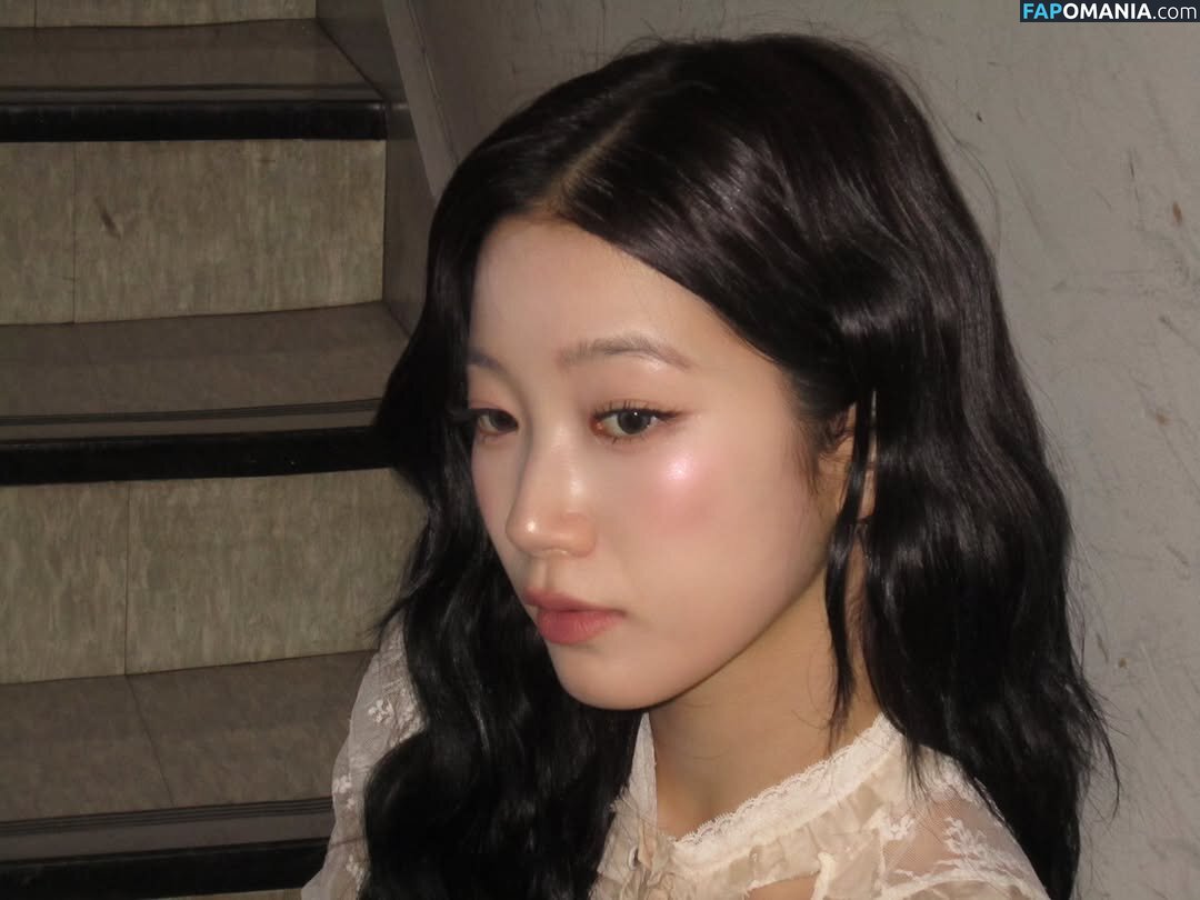 Kazuha Nakamura 中村 一葉 / LESSERAFIM / zuhazana Nu OnlyFans  Foto vazada #29