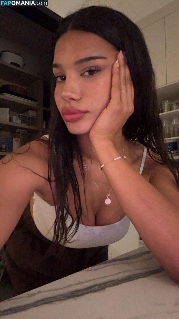 Jogadora / Kiana dufour / kianadufour Nu OnlyFans  Foto vazada #45
