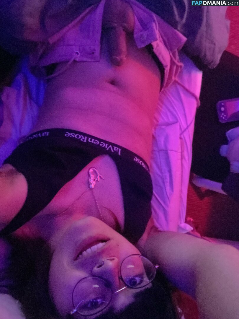 KianaVi / kianavi5 Nu OnlyFans  Foto vazada #515