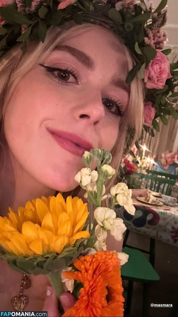 AdventuresSabrina / Kiernan Shipka / kiernanshipka Nu OnlyFans  Foto vazada #51