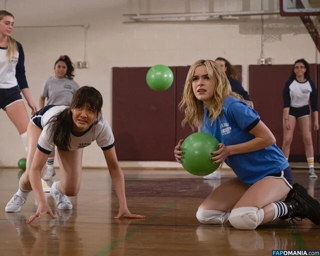 AdventuresSabrina / Kiernan Shipka / kiernanshipka Nu OnlyFans  Foto vazada #469