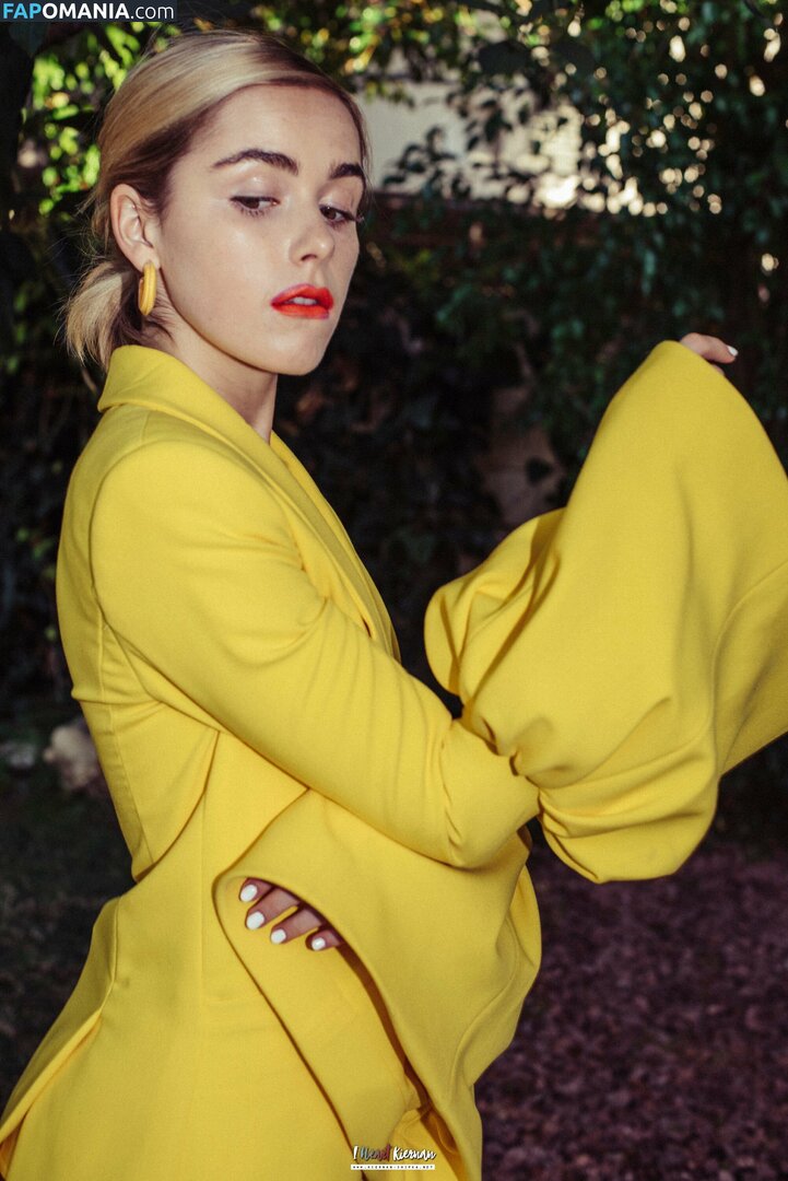 AdventuresSabrina / Kiernan Shipka / kiernanshipka Nu OnlyFans  Foto vazada #968