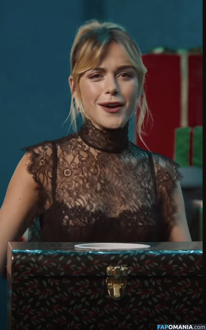 AdventuresSabrina / Kiernan Shipka / kiernanshipka Nu OnlyFans  Foto vazada #1462