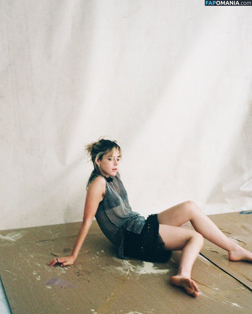 AdventuresSabrina / Kiernan Shipka / kiernanshipka Nu OnlyFans  Foto vazada #1553