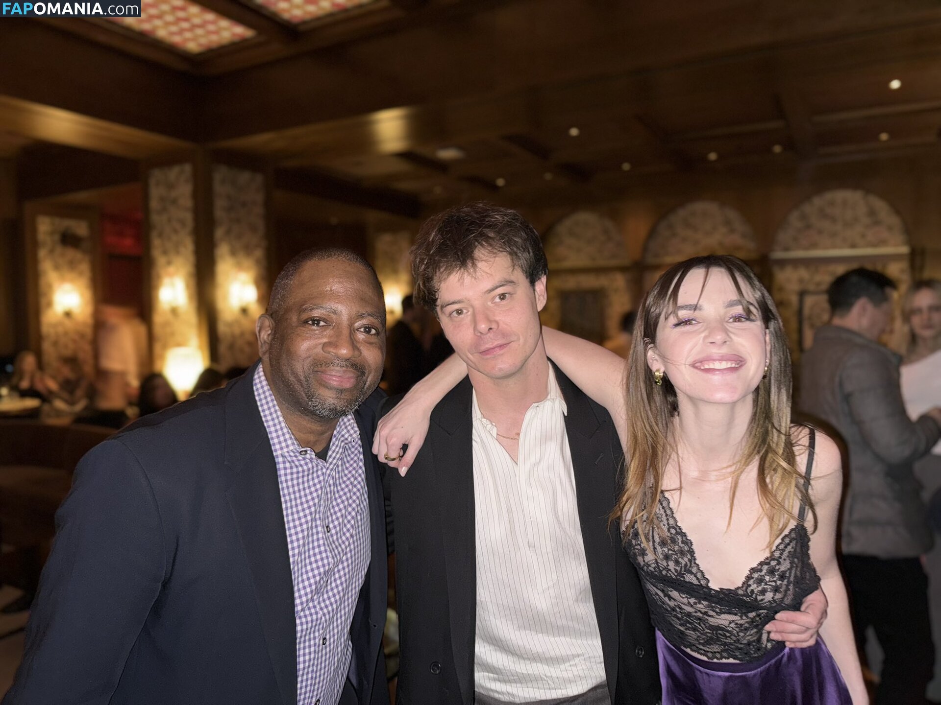 AdventuresSabrina / Kiernan Shipka / kiernanshipka Nu OnlyFans  Foto vazada #1555