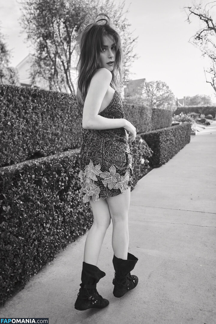 AdventuresSabrina / Kiernan Shipka / kiernanshipka Nu OnlyFans  Foto vazada #1560