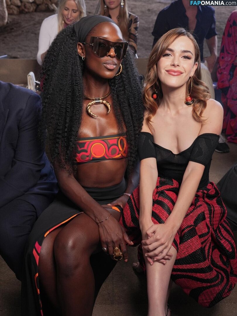 AdventuresSabrina / Kiernan Shipka / kiernanshipka Nu OnlyFans  Foto vazada #1582