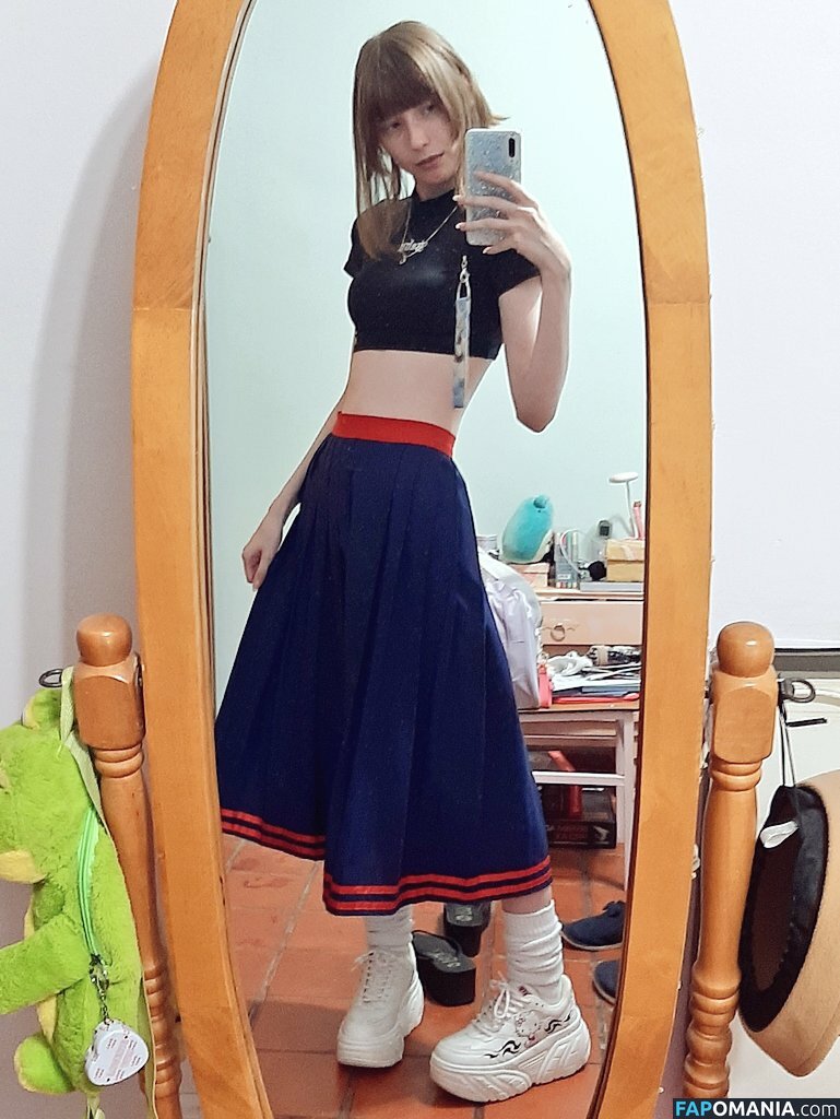 Kiki Glitter Cosplay / KikiGlitterCos / kiki_glitter_cosplay / kikifitcosplay Nu OnlyFans  Foto vazada #22