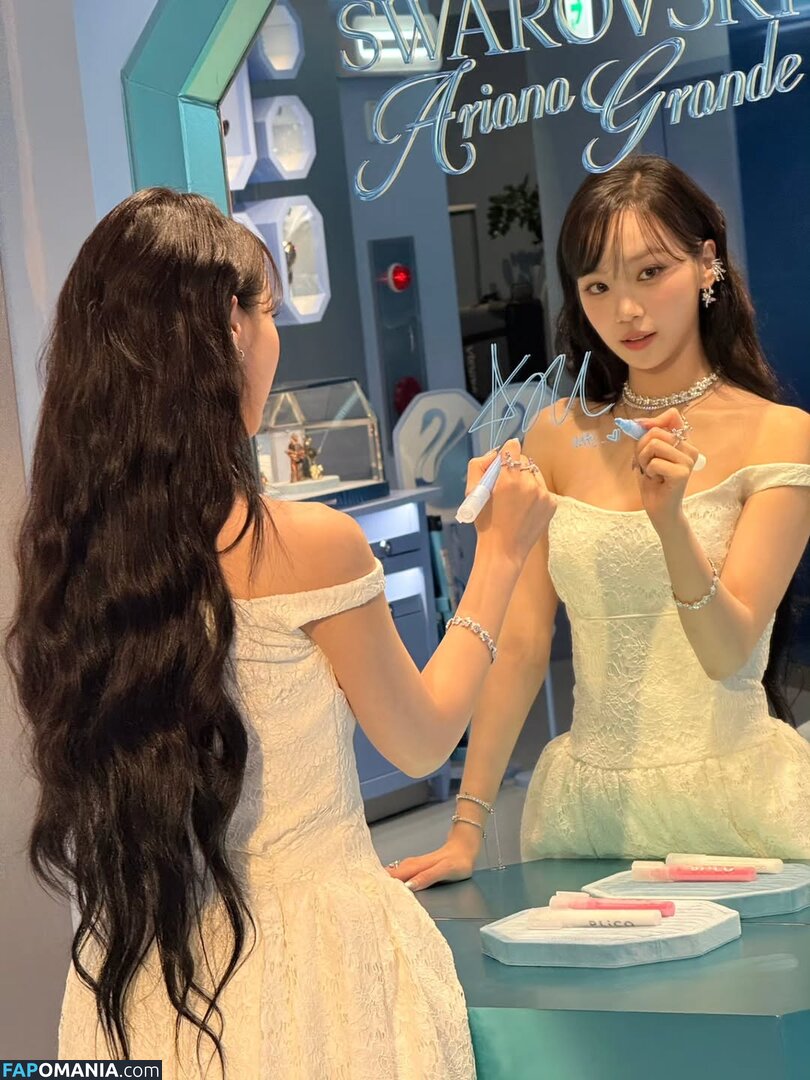 Kim Chaewon / _chaechae_1 / 김채원 Le Sserafim Nu OnlyFans  Foto vazada #45