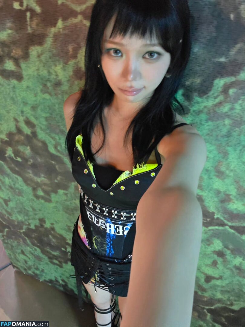 Kim Chaewon / _chaechae_1 / 김채원 Le Sserafim Nu OnlyFans  Foto vazada #56