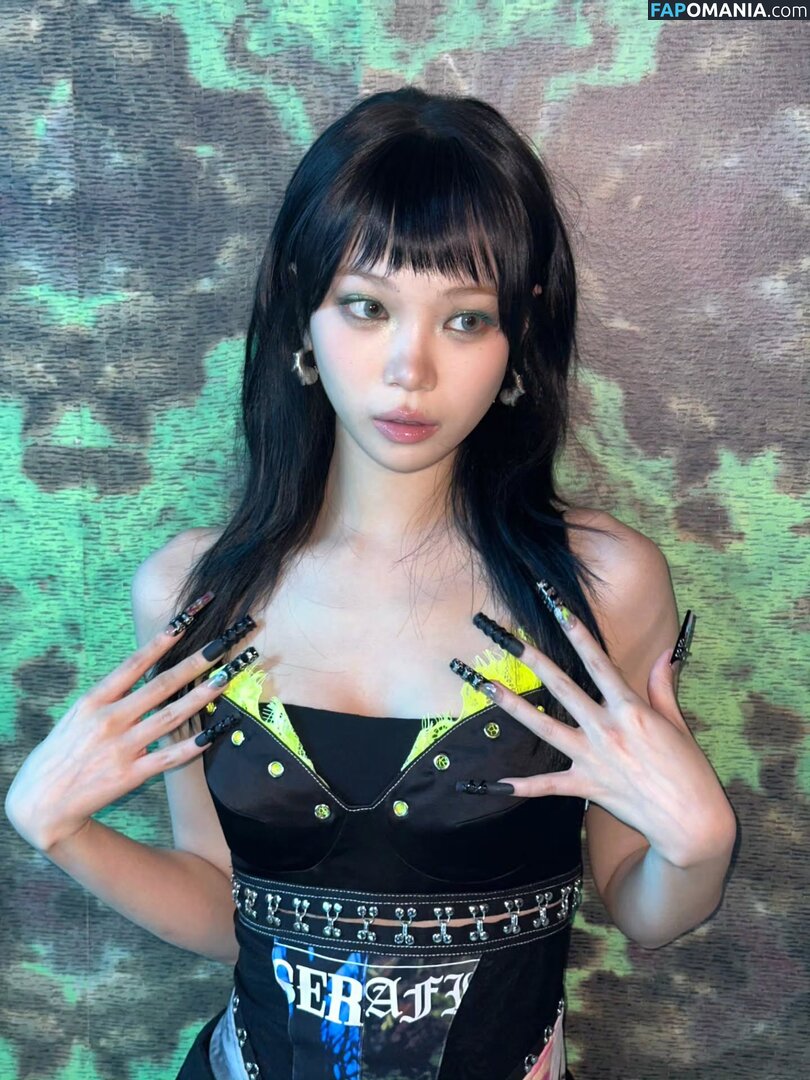 Kim Chaewon / _chaechae_1 / 김채원 Le Sserafim Nu OnlyFans  Foto vazada #59