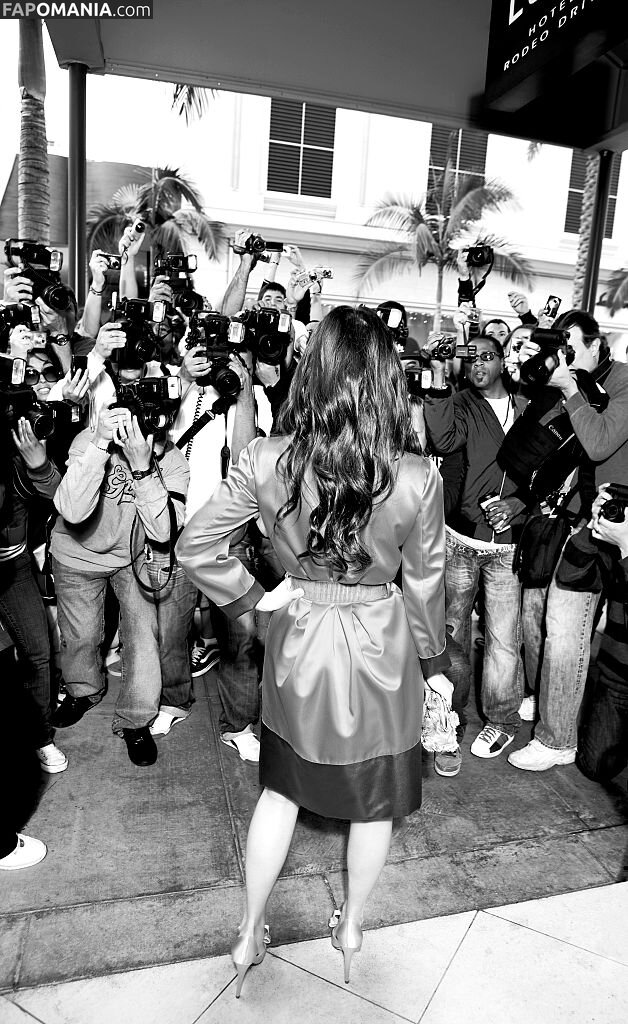 Kim Kardashian / kimkadarshian / kimkardashian Nu OnlyFans  Foto vazada #54