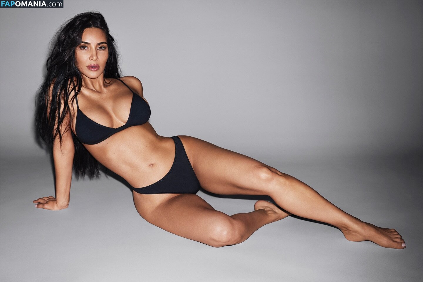 Kim Kardashian / kimkadarshian / kimkardashian Nu OnlyFans  Foto vazada #144