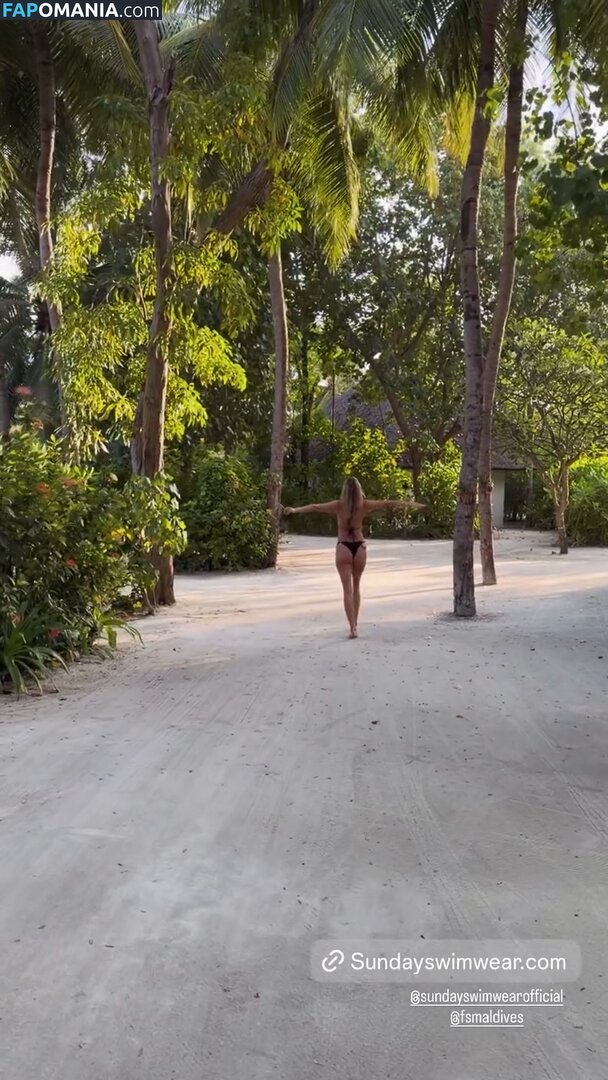 Kimberley Garner / KimberleyLondon / kimberleygarner Nu OnlyFans  Foto vazada #933