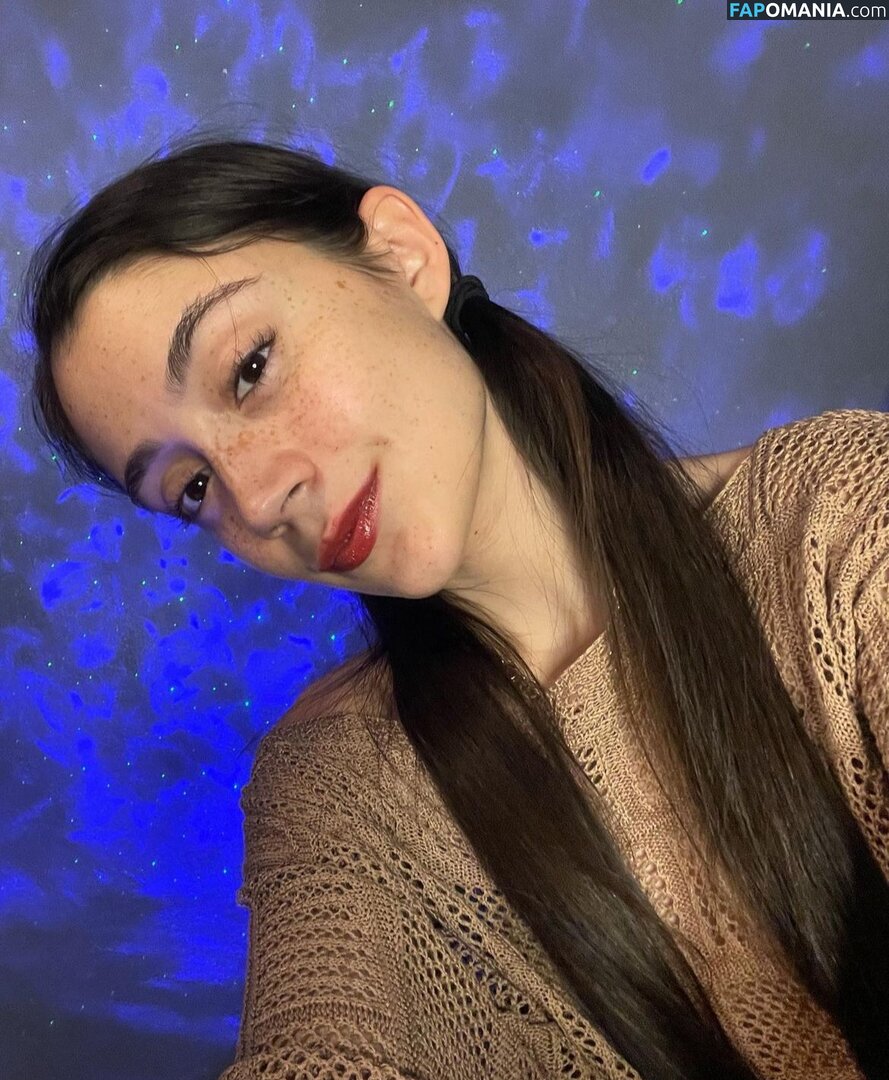 ayowhoischapis / kimbermelendrez Nu OnlyFans  Foto vazada #1