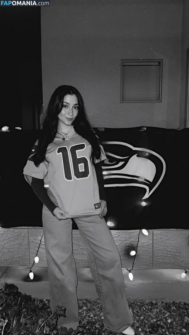 ayowhoischapis / kimbermelendrez Nu OnlyFans  Foto vazada #9