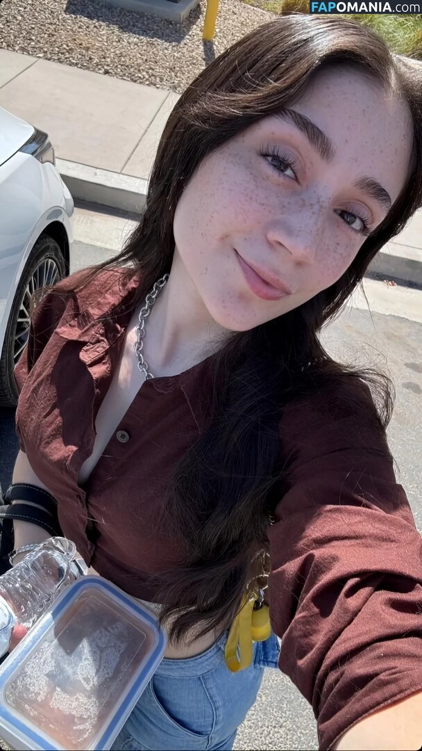 ayowhoischapis / kimbermelendrez Nu OnlyFans  Foto vazada #10