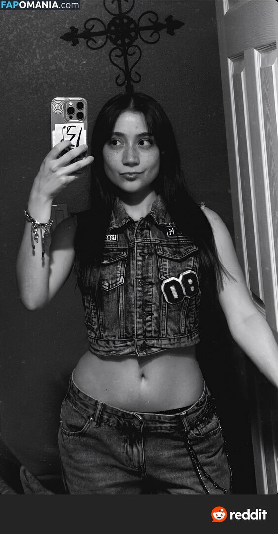 ayowhoischapis / kimbermelendrez Nu OnlyFans  Foto vazada #21