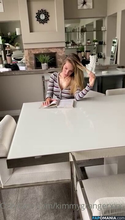 Kimmy Granger / Kimmygrangerxxx / strangerthangranger Nu OnlyFans  Foto vazada #347