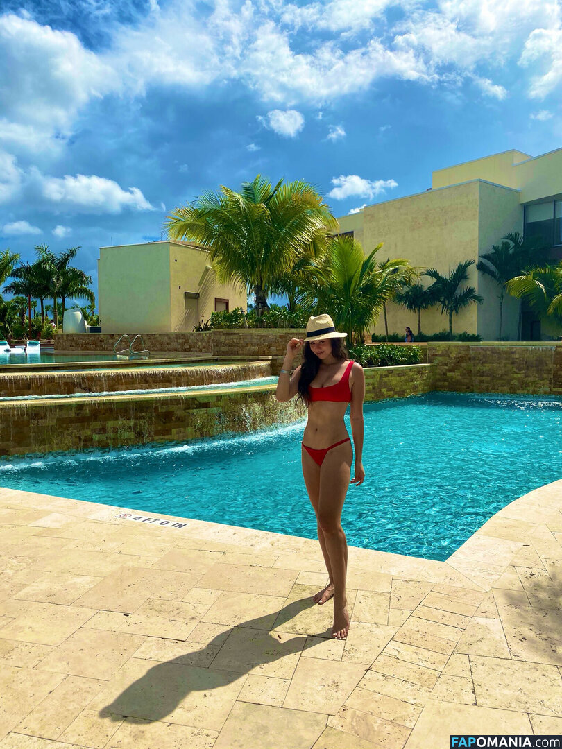 Kira Kosarin / kirakosarin Nu OnlyFans  Foto vazada #91