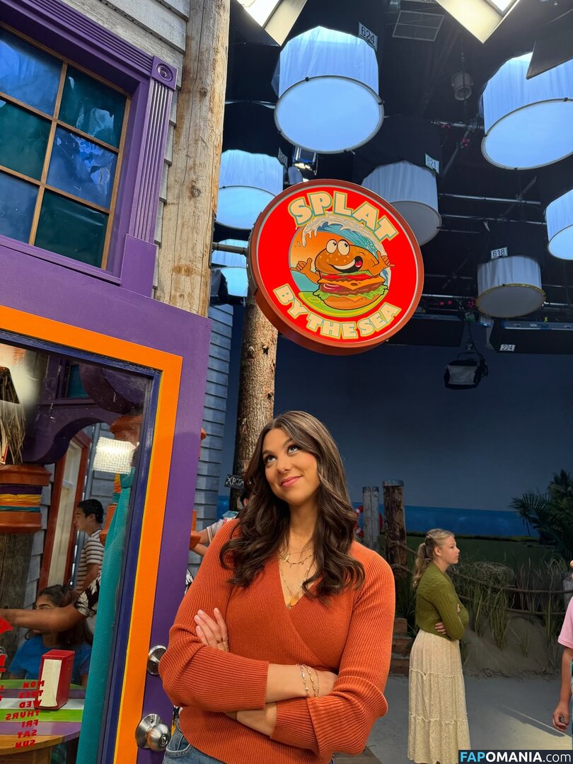 Kira Kosarin / kirakosarin Nu OnlyFans  Foto vazada #746