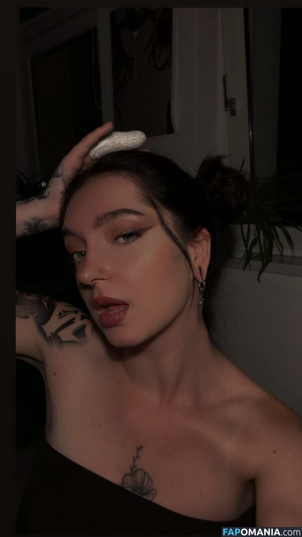 Kiras_note / Namiiii_Swaaaan / kirajulie Nu OnlyFans  Foto vazada #1