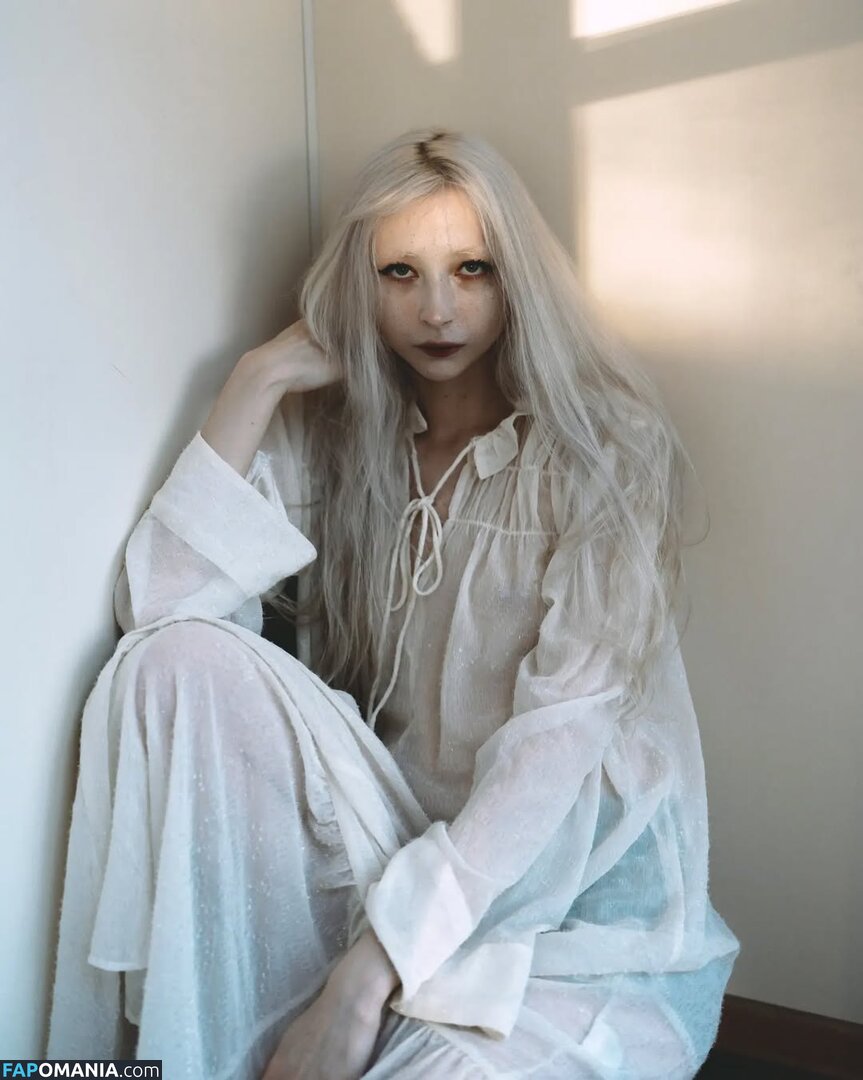 Kitich Ka / kitch_5 / nadia_ka_kitchen009 Nu OnlyFans  Foto vazada #3