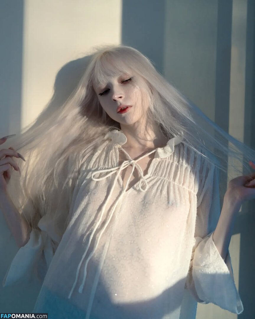 Kitich Ka / kitch_5 / nadia_ka_kitchen009 Nu OnlyFans  Foto vazada #4