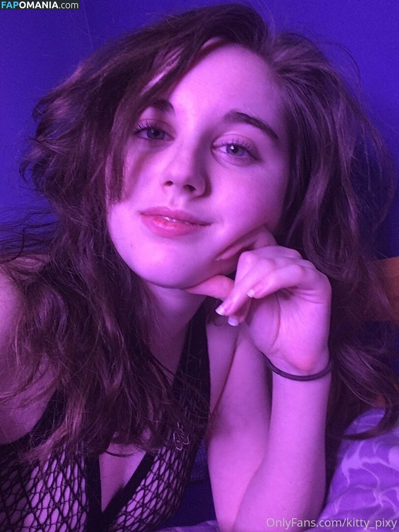 kitty_pixy / kittypixy Nu OnlyFans  Foto vazada #7
