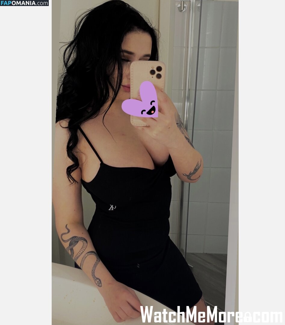 czarnula699 / klaudi_69_69 Nu OnlyFans  Foto vazada #2