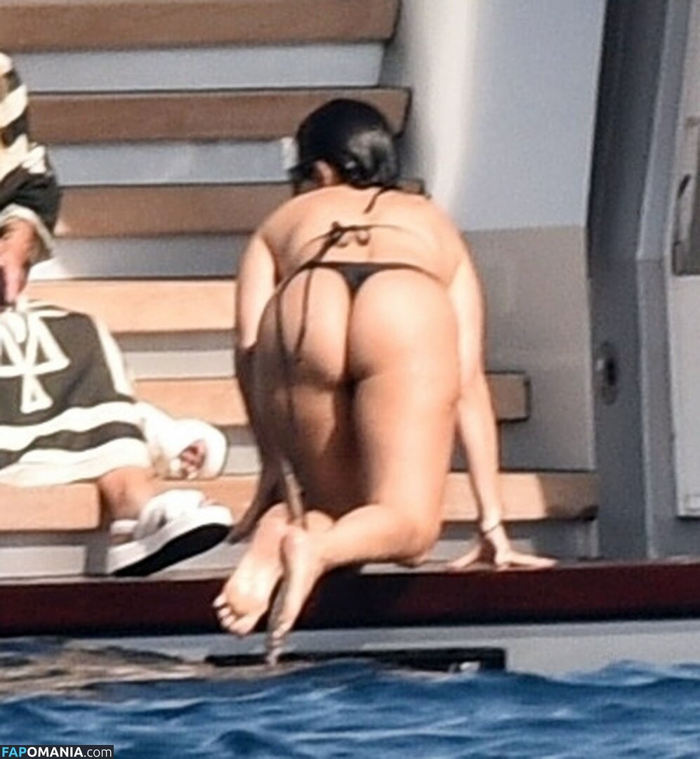 Kourtney Kardashian / kourtneykardash Nu OnlyFans  Foto vazada #84