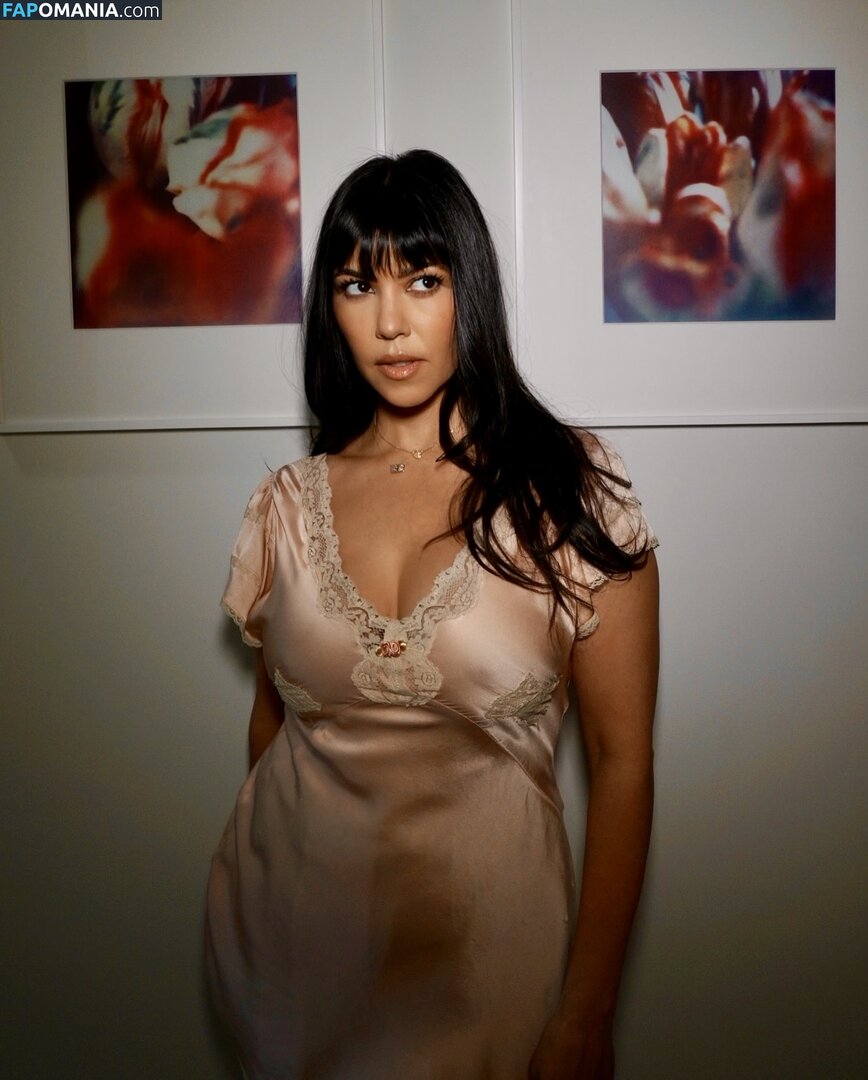 Kourtney Kardashian / kourtneykardash Nu OnlyFans  Foto vazada #88