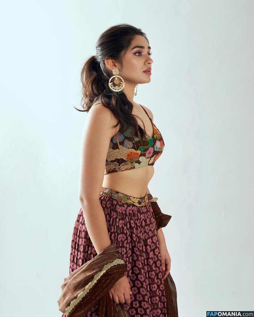 Krithi Shetty Nu OnlyFans  Foto vazada #3
