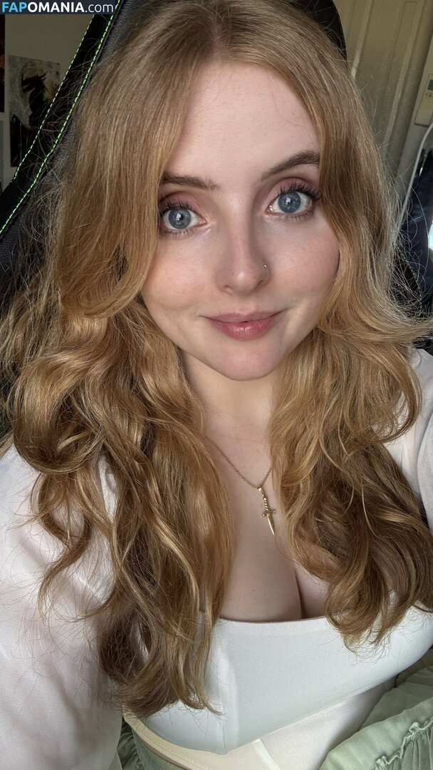 Krystal / Krysttl / Krysttlxd Nu OnlyFans  Foto vazada #9