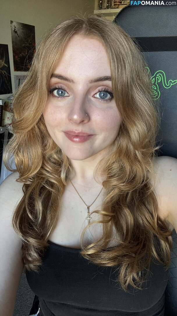 Krystal / Krysttl / Krysttlxd Nu OnlyFans  Foto vazada #11