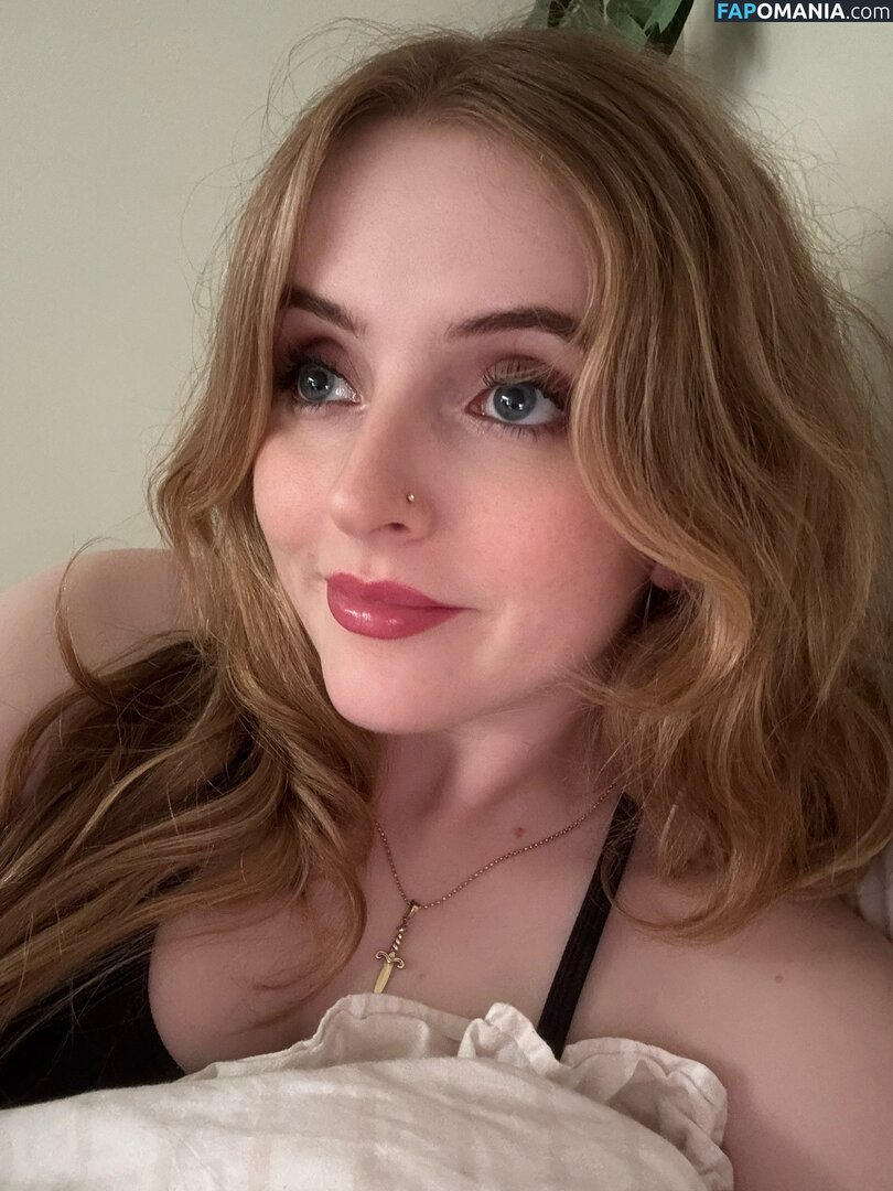 Krystal / Krysttl / Krysttlxd Nu OnlyFans  Foto vazada #13