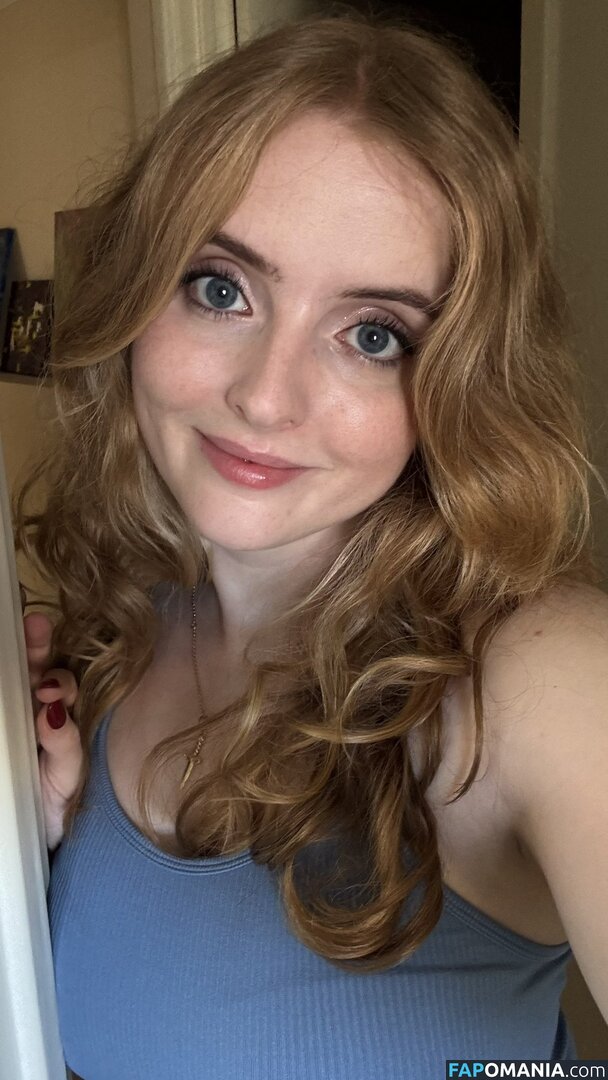 Krystal / Krysttl / Krysttlxd Nu OnlyFans  Foto vazada #15