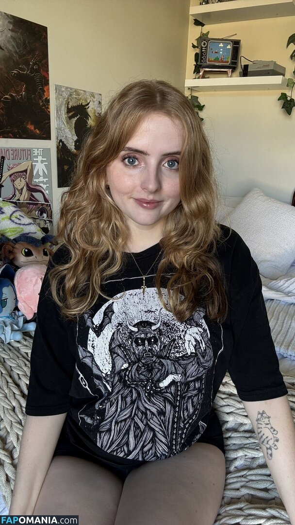 Krystal / Krysttl / Krysttlxd Nu OnlyFans  Foto vazada #20