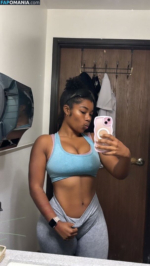 Kyylareneee / kurlykyy / kurrlyyy / kyylarenee Nu OnlyFans  Foto vazada #14