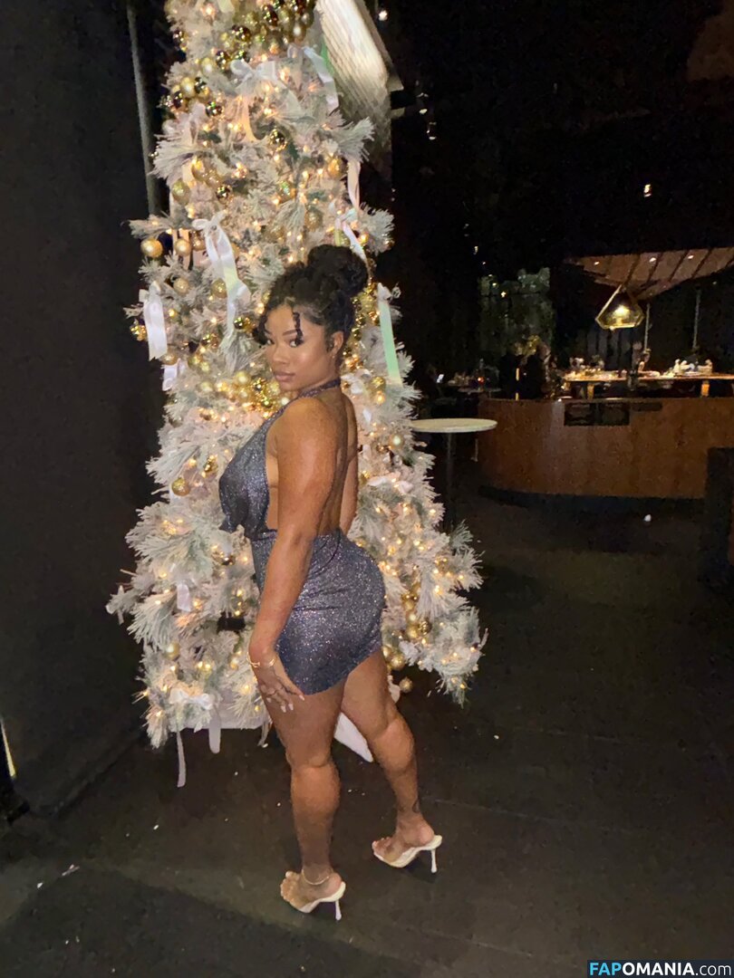 Kyylareneee / kurlykyy / kurrlyyy / kyylarenee Nu OnlyFans  Foto vazada #16