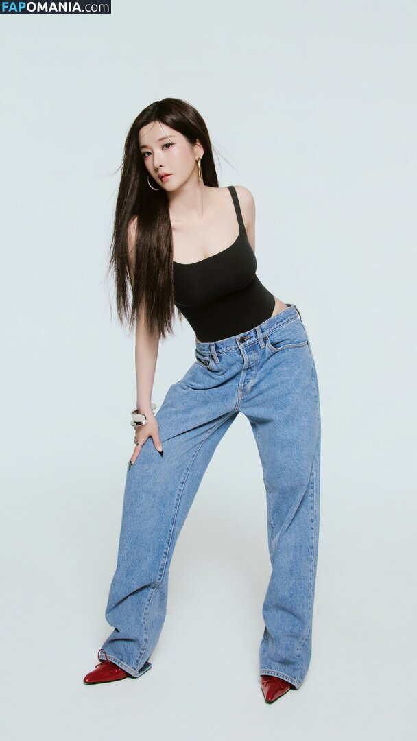 Kwon Eunbi / https: / official_kwon.eunbi Nu OnlyFans  Foto vazada #1