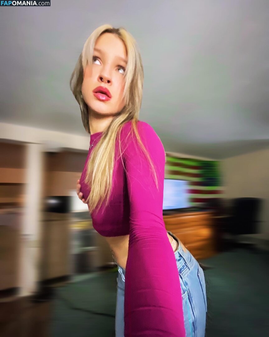 Kylie Alexa Nwa / https: / kyliealexa.h Nu OnlyFans  Foto vazada #1