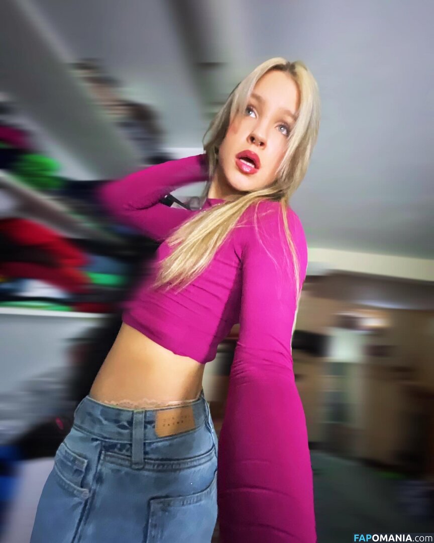 Kylie Alexa Nwa / https: / kyliealexa.h Nu OnlyFans  Foto vazada #2
