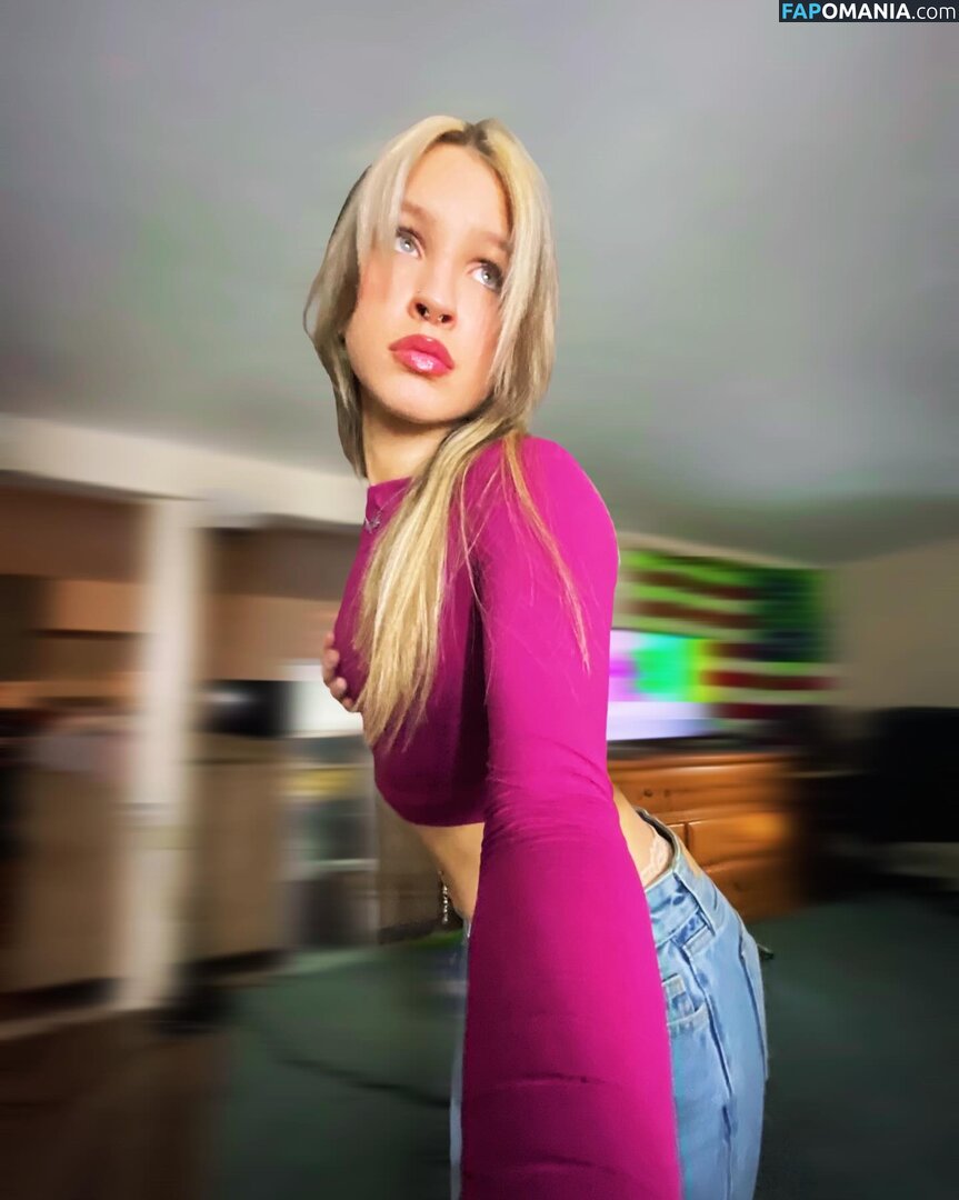 Kylie Alexa Nwa / https: / kyliealexa.h Nu OnlyFans  Foto vazada #3