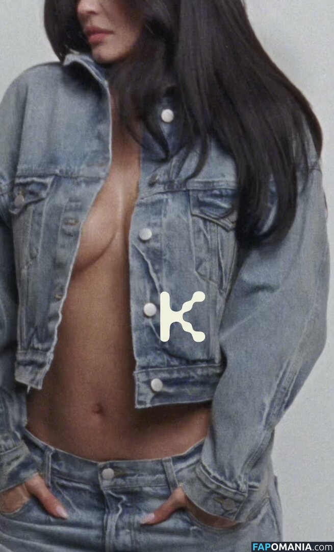 Kylie Jenner / kyliejenner / kyliejenner.2 Nu OnlyFans  Foto vazada #61