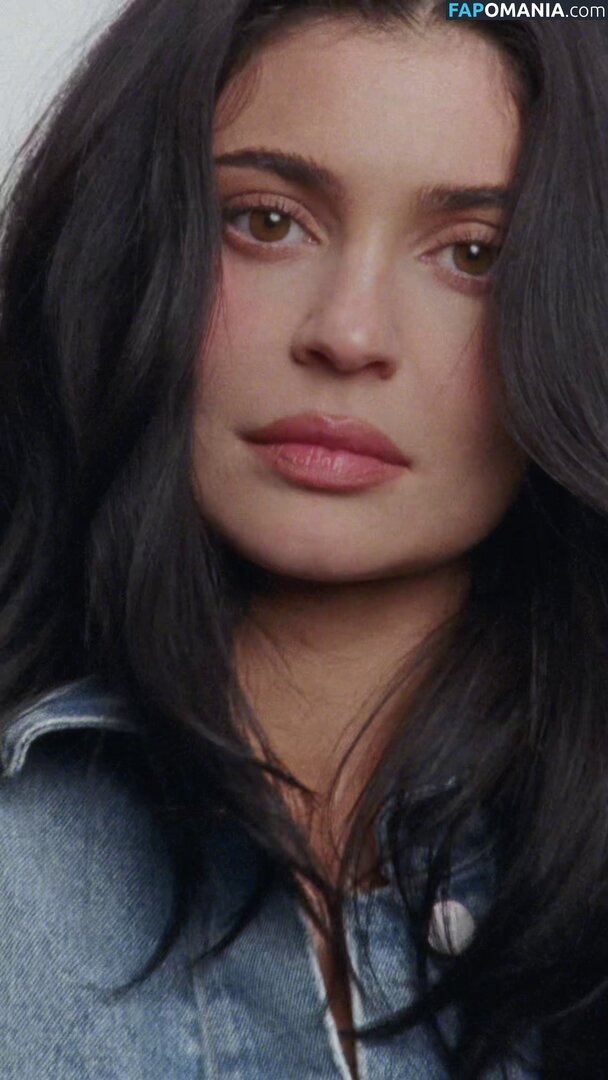 Kylie Jenner / kyliejenner / kyliejenner.2 Nu OnlyFans  Foto vazada #64