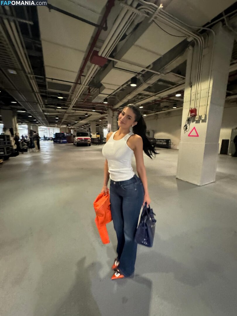 Kylie Jenner / https: / kyliejenner / kyliejenner.2 Nu OnlyFans  Foto vazada #85
