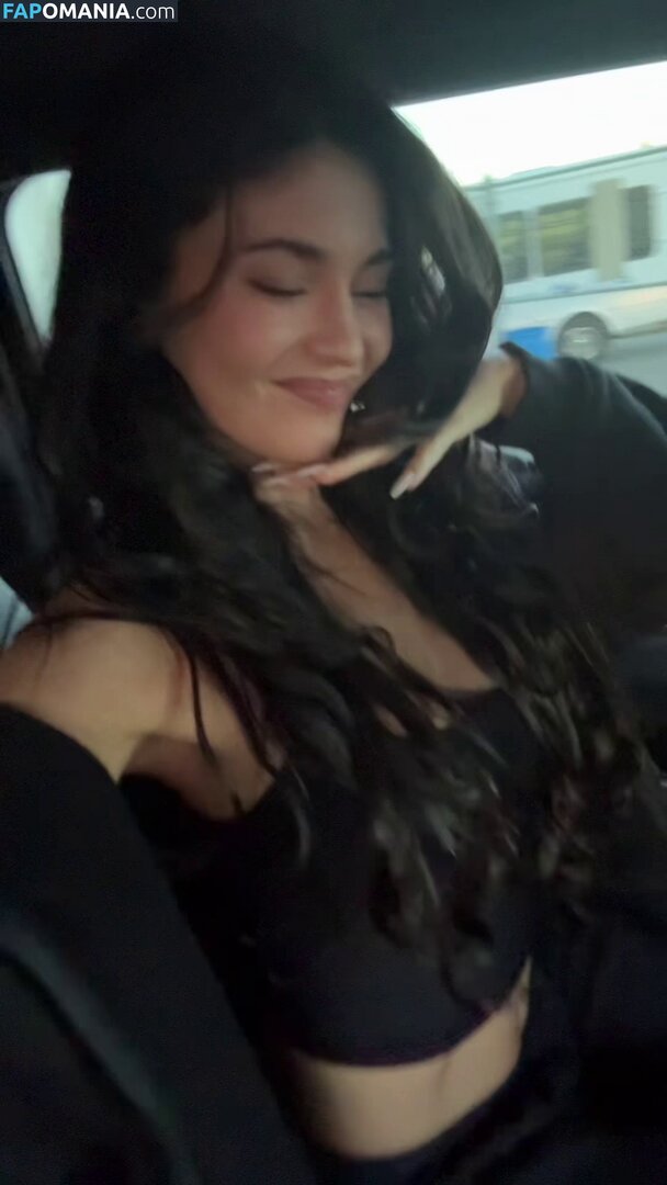 Kylie Jenner / https: / kyliejenner / kyliejenner.2 Nu OnlyFans  Foto vazada #98